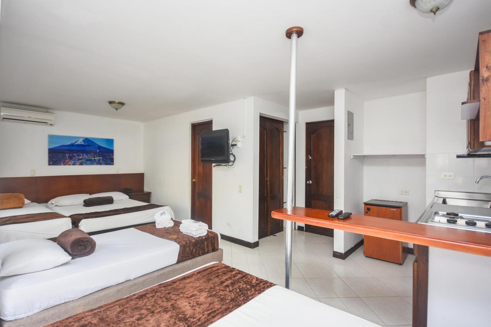 Hotel Estadio Real メデジン エクステリア 写真