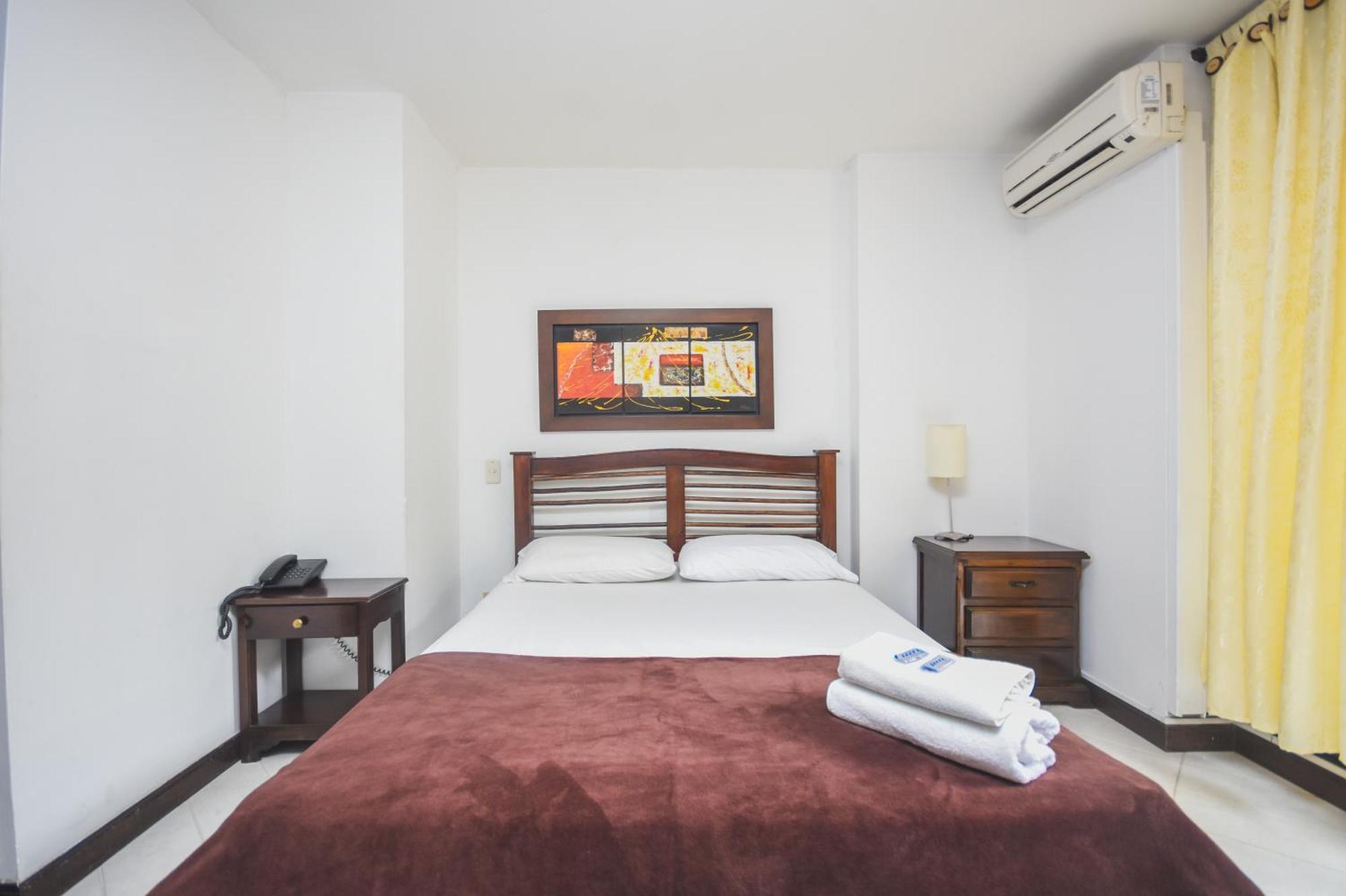 Hotel Estadio Real メデジン エクステリア 写真