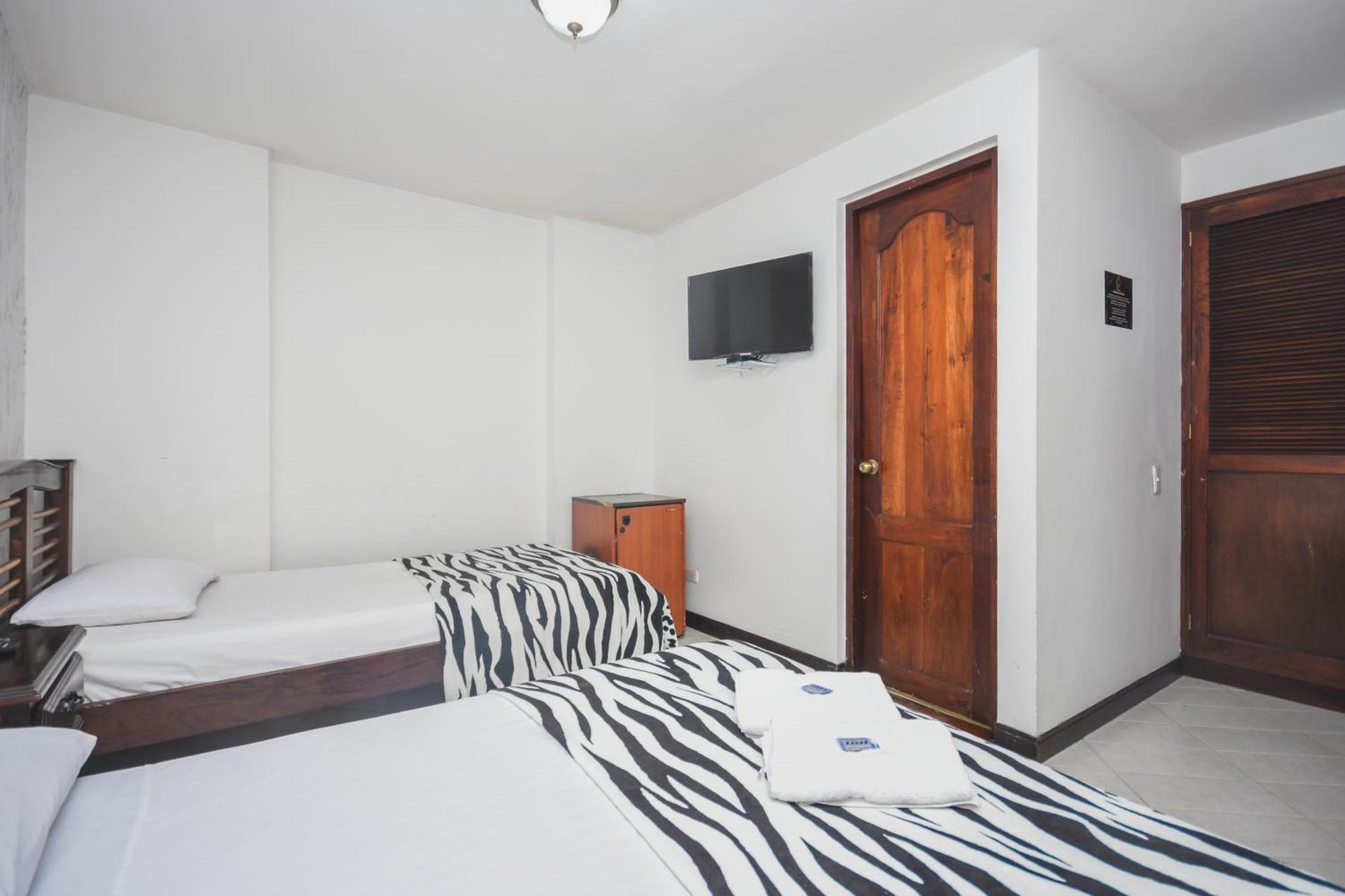 Hotel Estadio Real メデジン エクステリア 写真